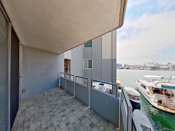 3121 W Coast Hwy APT 2D