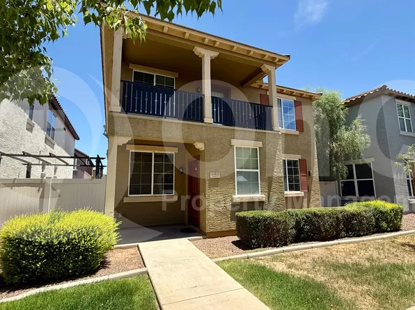 950 S Wallrade Ln, Gilbert, AZ 85296