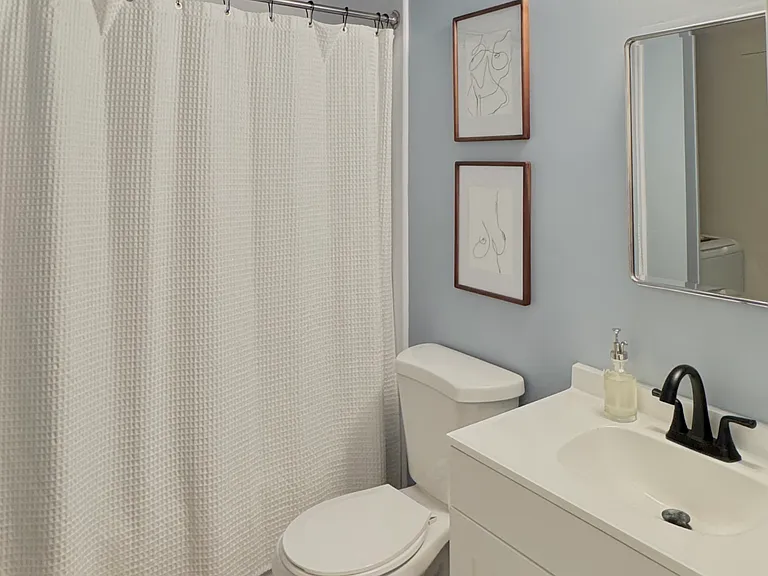 7713 Crown Crest Ct — Photo 13