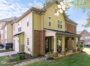 9915 Clyborn Ct, Raleigh, NC 27617