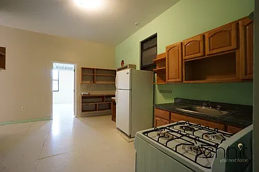 Rented by Rennit Inc.