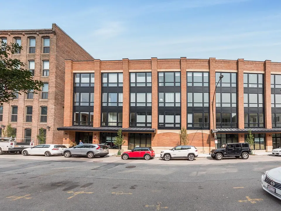 340 W 2nd St #9