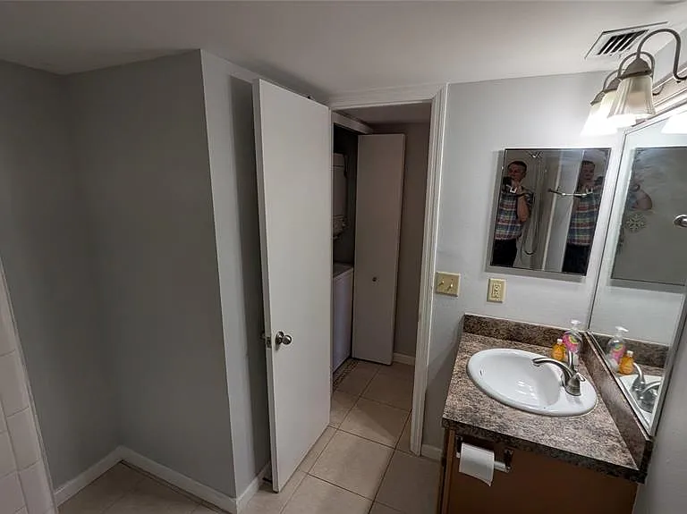 2882 Plaza Terrace Dr #2882 — Photo 21