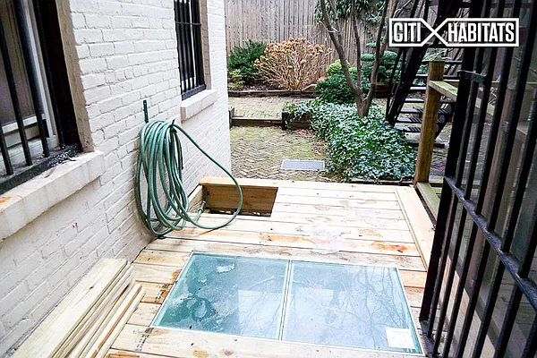 Rented by Citi Habitats | media 33