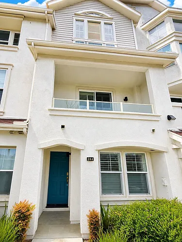 815 Harbor Cliff Way #244 Photo 1 815 Harbor Cliff Way #244 Photo 1