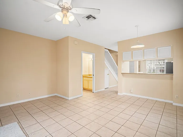 8219 Pacific Beach Dr — Photo 11