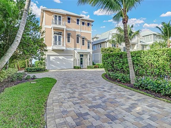 4th image of 5228 Estero Blvd #1