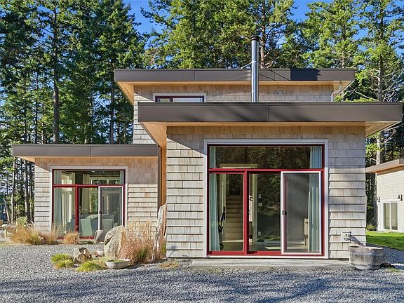 2nd image of 1805 Stalker Rd