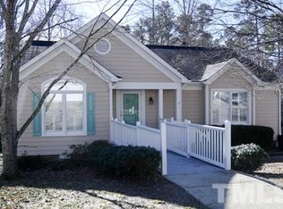 108 Trailview Dr, Cary, NC 27513