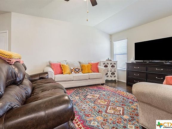 4th image of 5517 Othello Dr