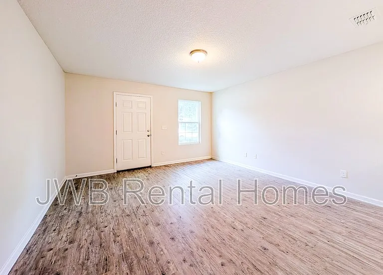 8441 McGirts Village Ln — Photo 4