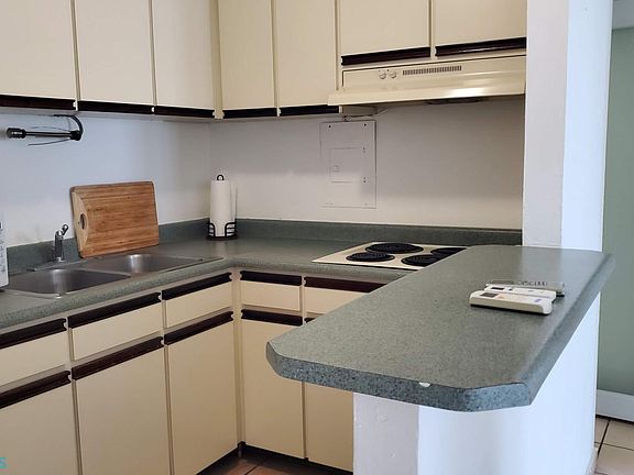4th image of 6471 Isla Verde #7