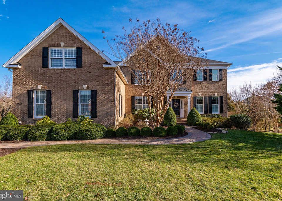 1st image of 14501 Cove Mountain Ct