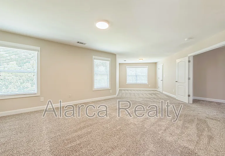 1020 Ridgehaven Rd — Photo 10