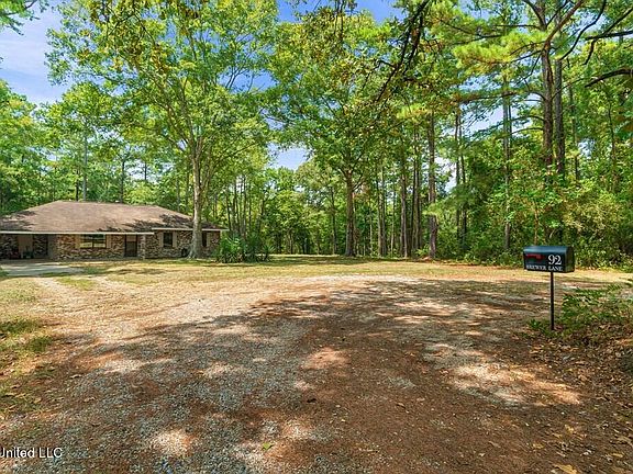 4th image of 92 Brewer Ln