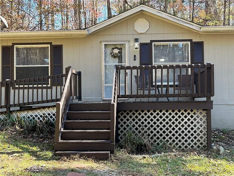 1503 J D Walton Rd — Photo 1