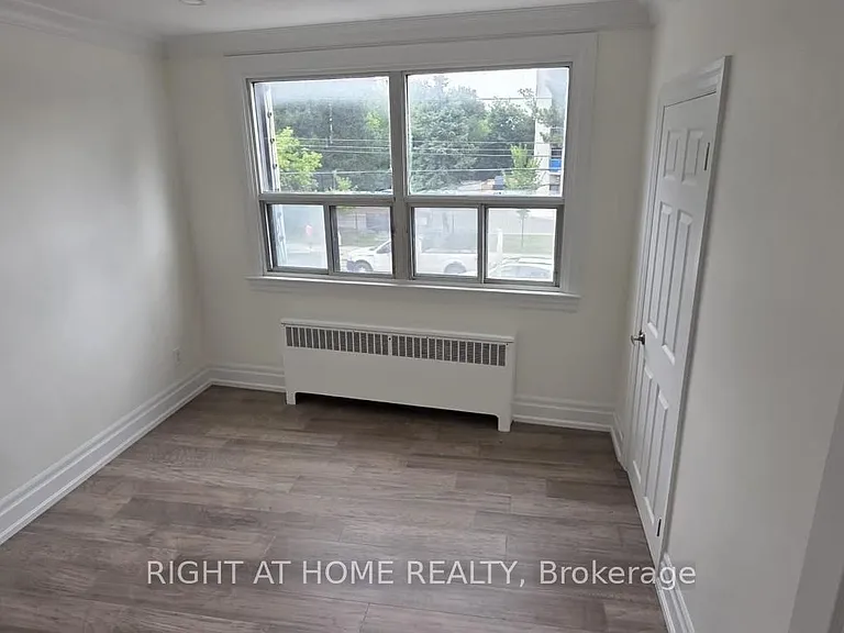 1782 Jane St S #1 — Photo 7