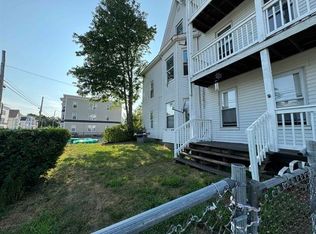 9 Hevey St UNIT 2, Manchester, NH 03102