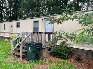 502 W Pitt St, Macclesfield, NC 27852