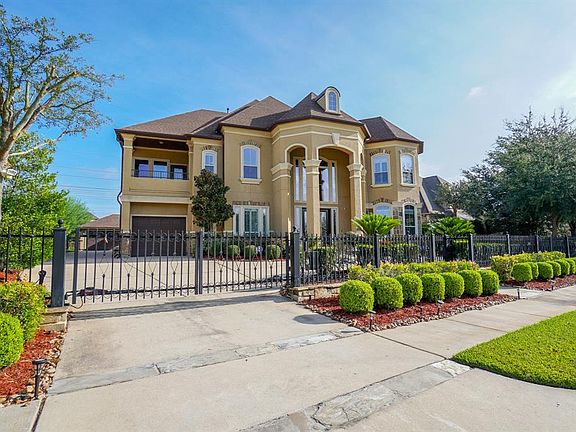 4th image of 7409 Sadler Ct