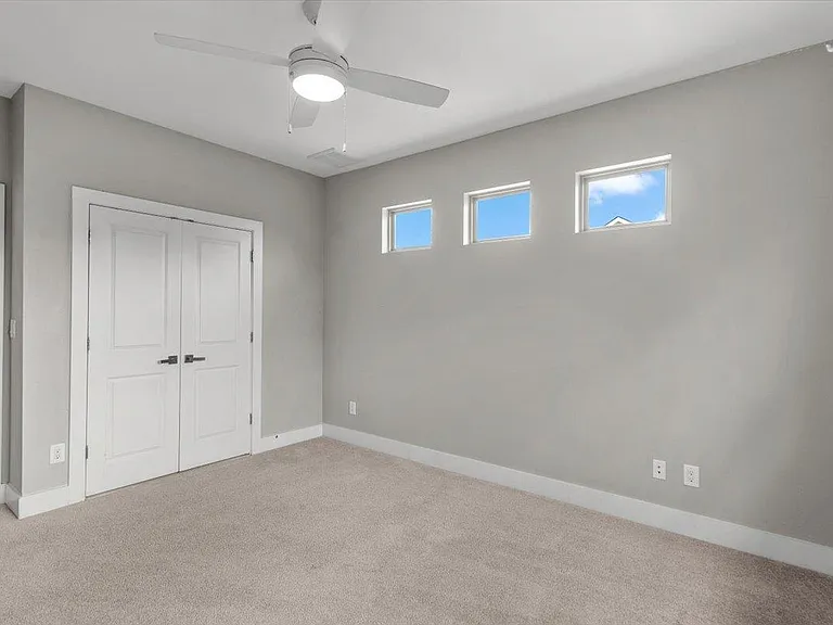 913 Stobaugh St #B — Photo 33