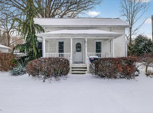 824 E Grand River Ave, Williamston, MI 48895