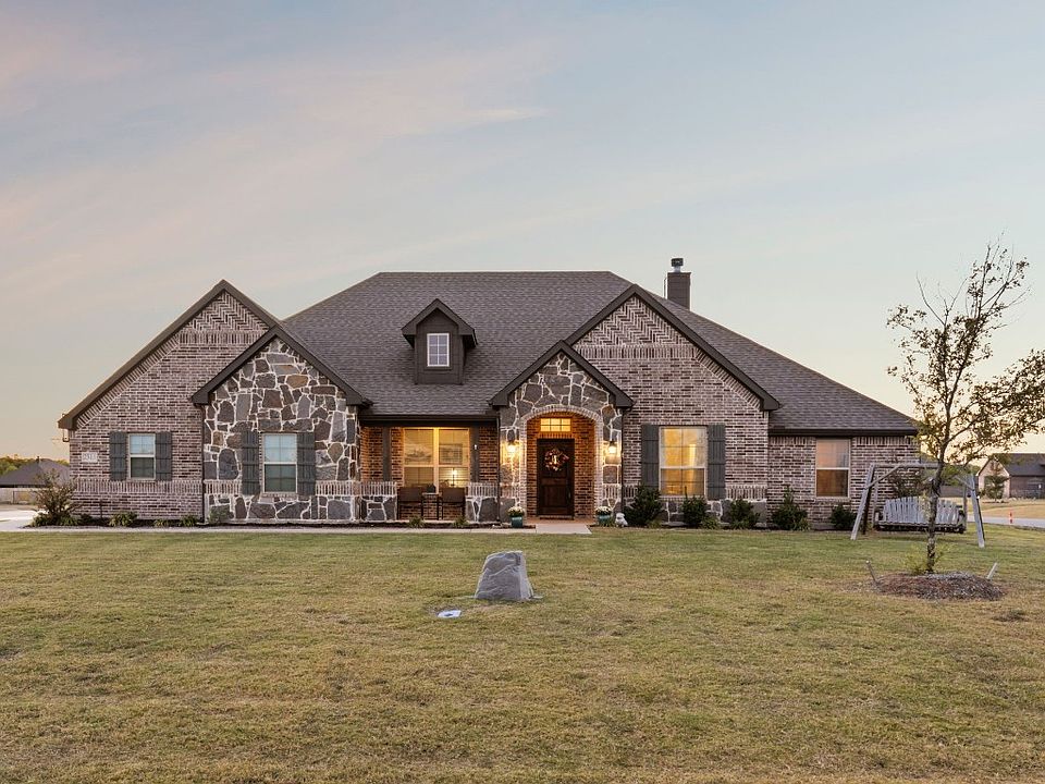 1st image of 2315 Bankston Dr