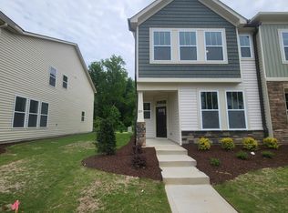 209 Channel Drop Dr, Clayton, NC 27520