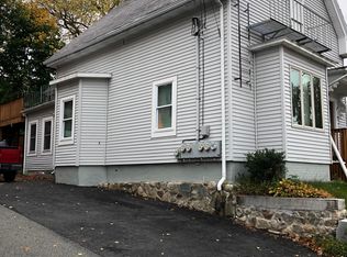 160 Blackstone St #1R, Woonsocket, RI 02895