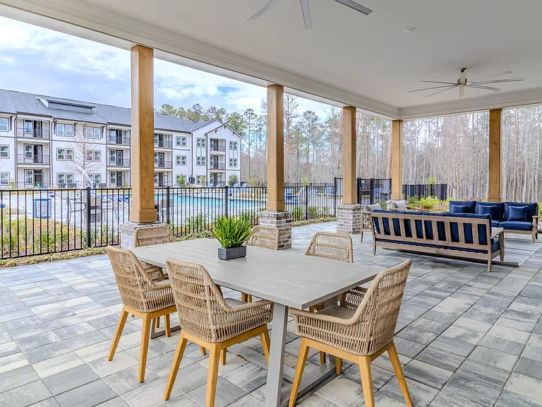 NOVO New Hampstead — Photo 11