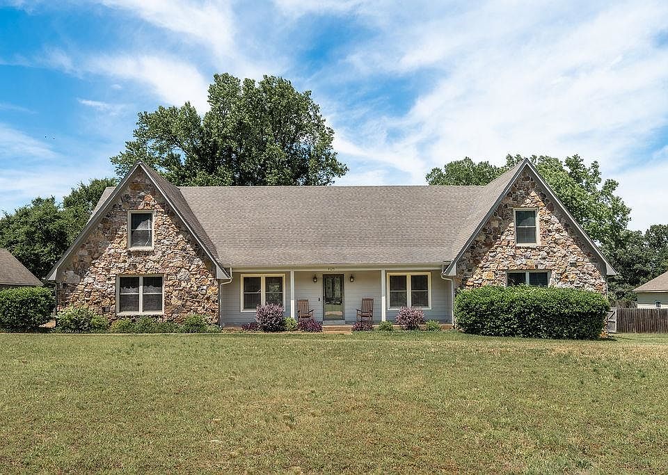 1st image of 4125 Sunny Meadows Rd
