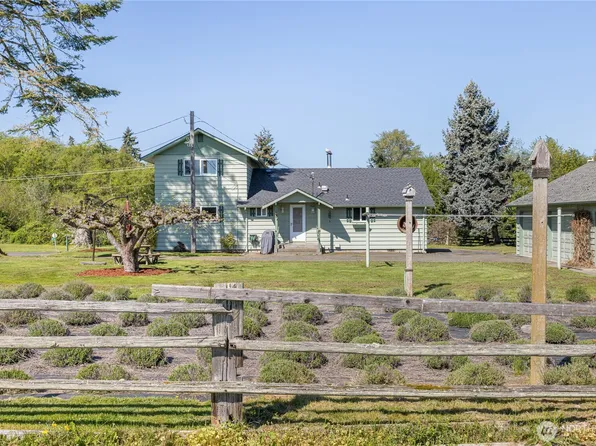 31 Brueckner Road, Sequim, WA 98382