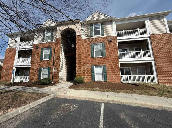 215 S Knollwood Dr Suite 4102, Blacksburg, VA 24060