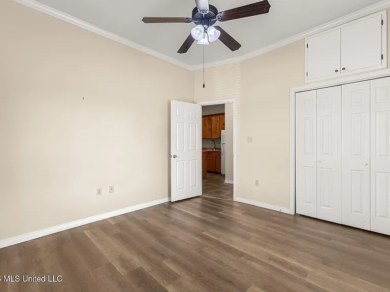 2 W Lakeview Dr #6 — Photo 14