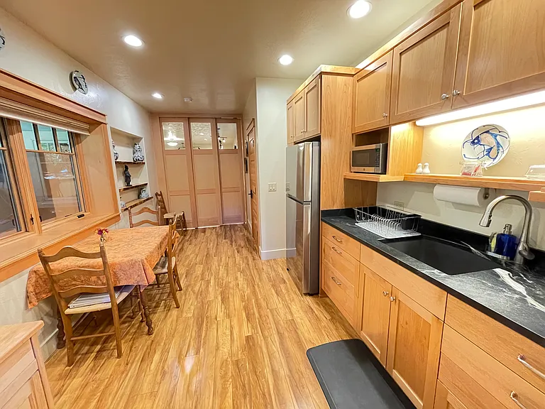 114 Granite St #2 — Photo 10