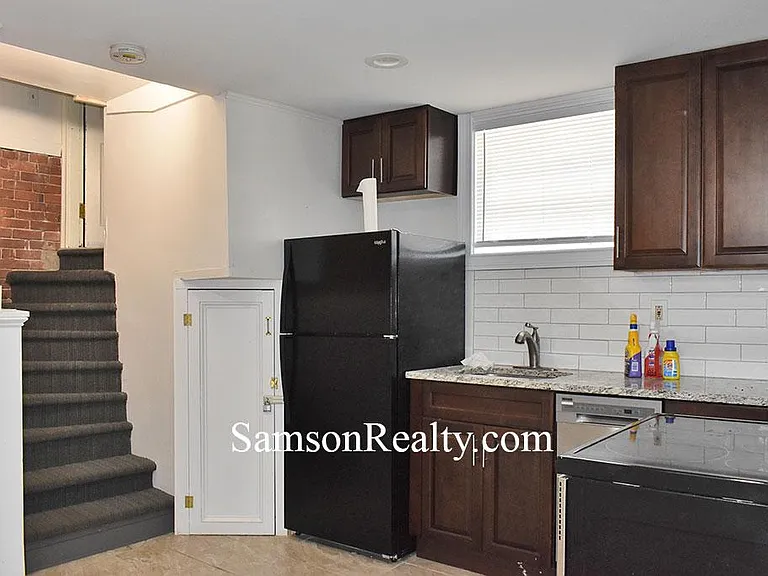 349 Thayer St #LL — Photo 5