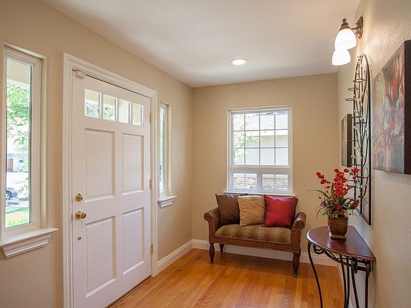 3rd image of 4863 Kingridge Dr