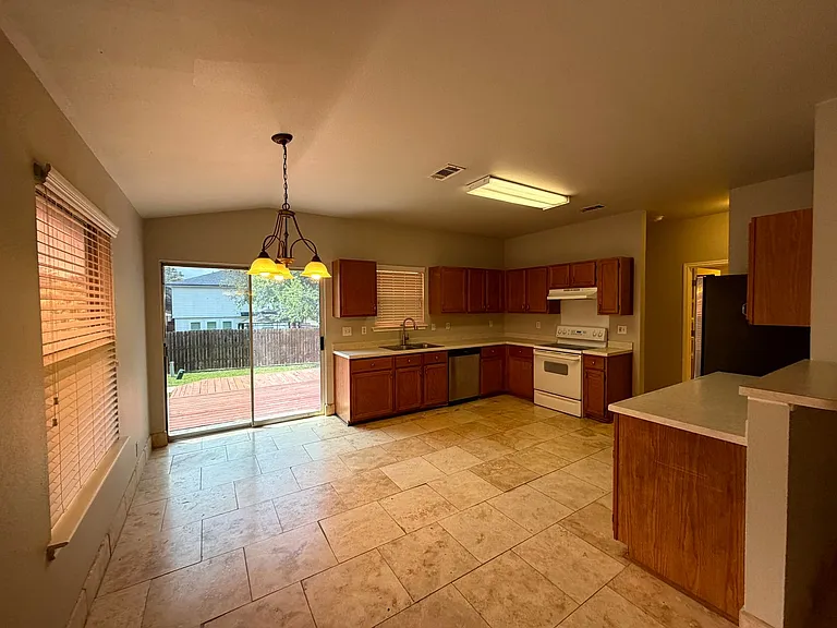 10414 Cub Valley — Photo 13