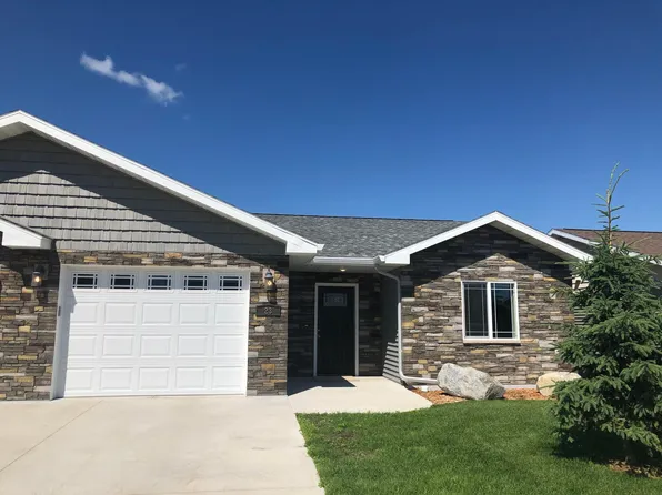 1615 30th St NW #23, Bemidji, MN 56601