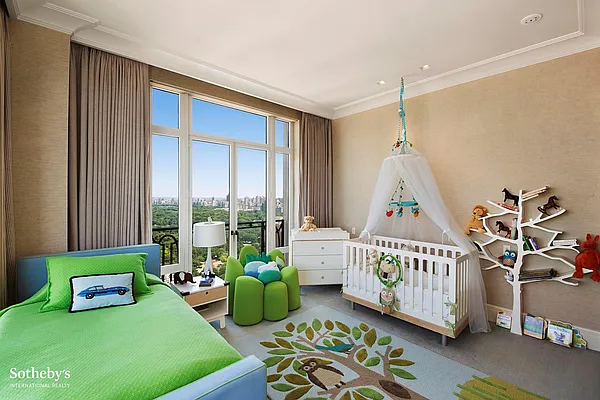 Sold by Sotheby's International Realty | media 8