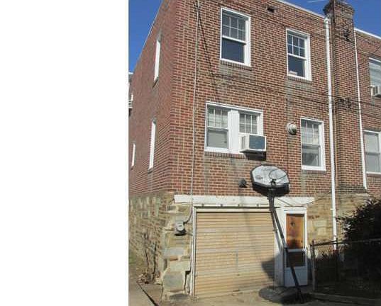 3rd image of 4010 Oakmont St