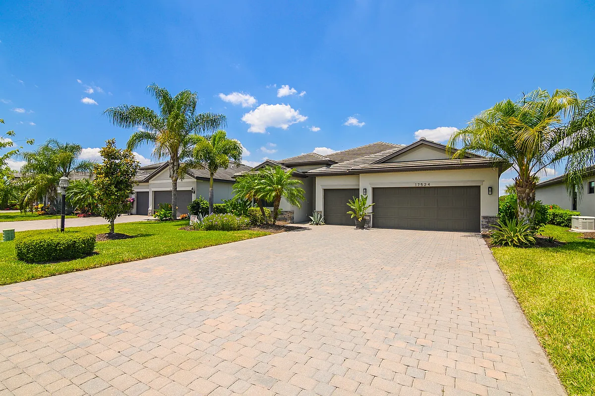 Building Photo - Ashcomb Way