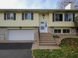 4447 Clover Ln #B, Eagan, MN 55122