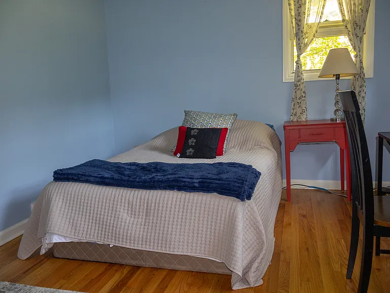 1148 Coddington Rd — Photo 4