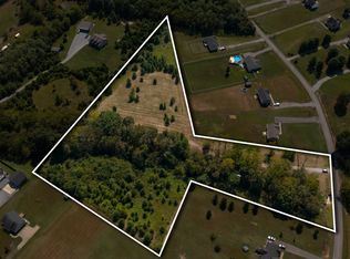 536 Martin Chapel Rd, Portland, TN 37148