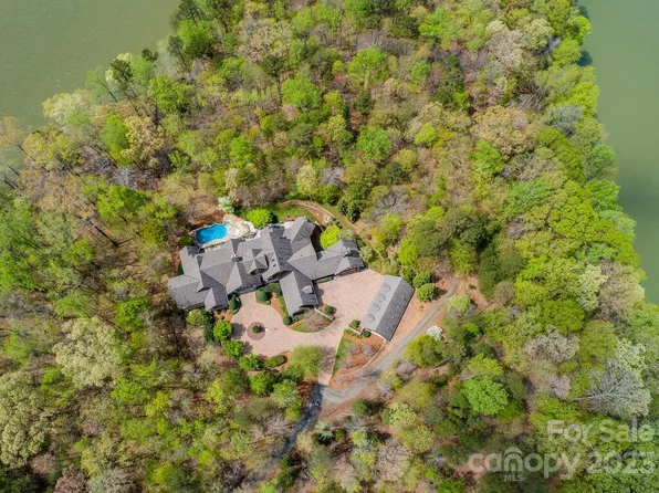 9235 Sweetleaf Pl, Charlotte, NC 28278