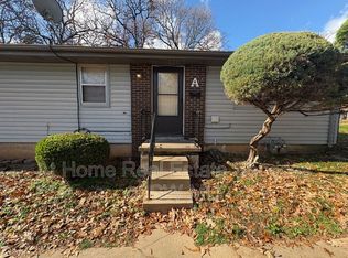 2002A E Monroe Ter, Springfield, MO 65802