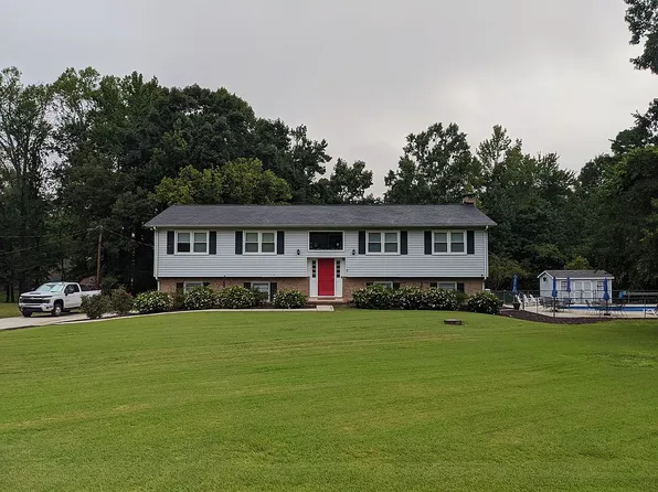 5812 Appling Rd, High Point, NC 27263