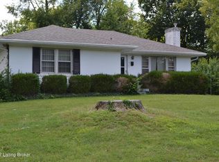 4304 Lincoln Rd, Saint Regis Park, KY 40220