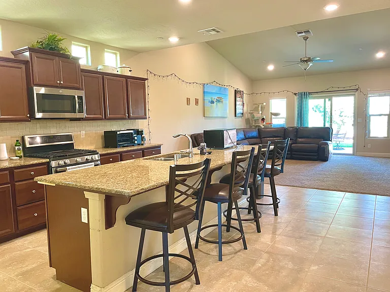 6682 E Fedora Ave — Photo 14